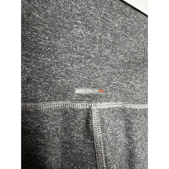 Aerie Heathered Gray Cropped Leggings Tie Detail Hem‎ Women's Size Medium - Picture 4 of 6